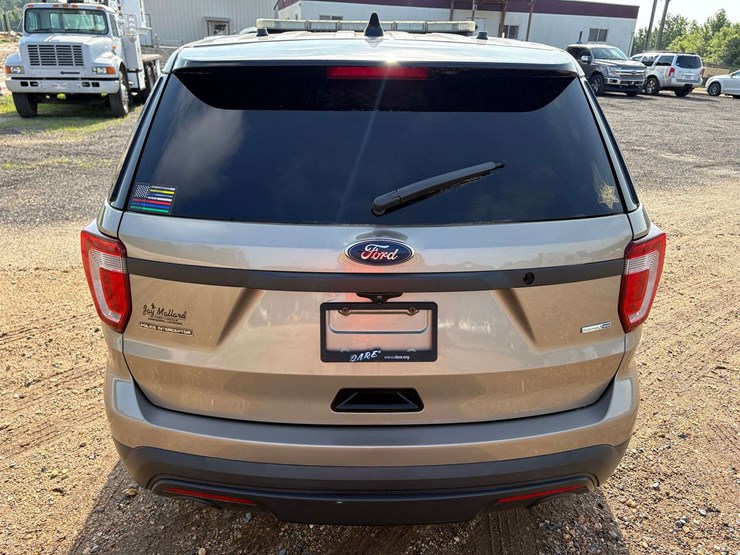 2017-ford-explorer-police-interceptor-image-6