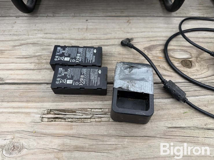 dji-agras-t40-drone-charging-equipment-image-12