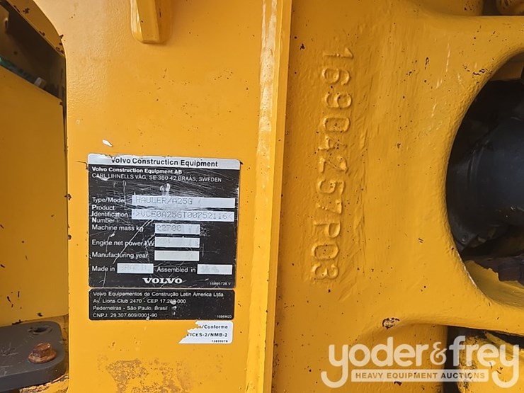 2021-volvo-a25g-image-63