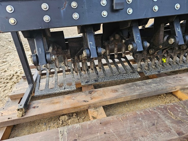 john-deere-1500-image-12