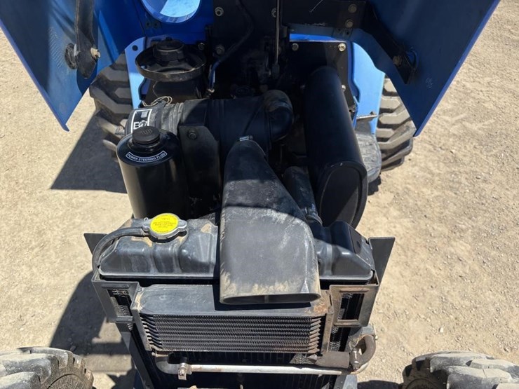 new-holland-tc29da-image-32