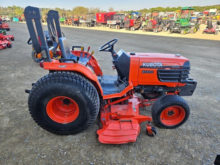 kubota-b7800hst-image-6