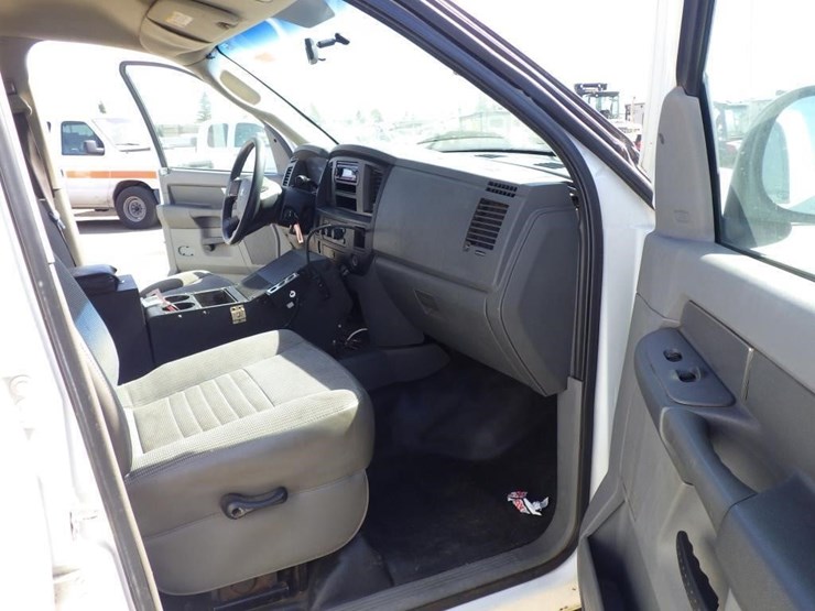 2009-dodge-ram-2500-image-6