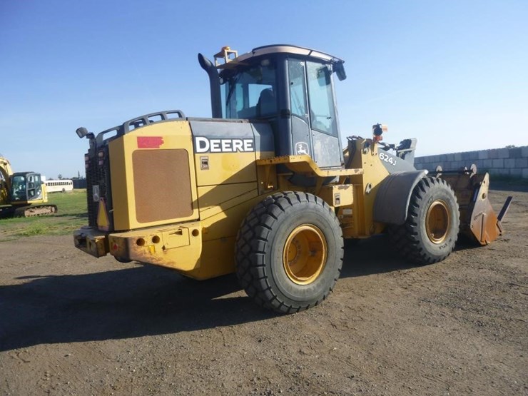 2005-deere-624j-image-4