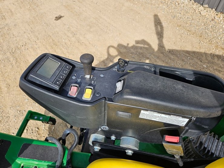 john-deere-8000a-image-20