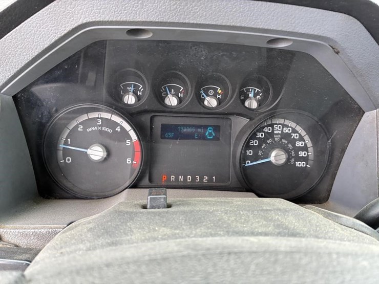 2016-ford-f450-image-23