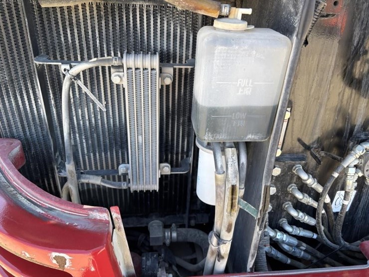 2016-takeuchi-tb240-image-51