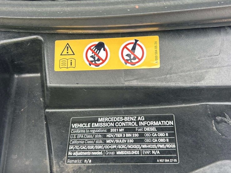 2021-mercedes-benz-sprinter-4500-image-27
