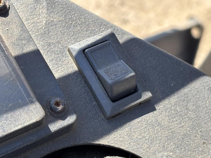 mitsubishi-mx35-image-30