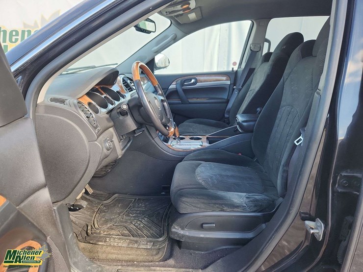 2010-buick-enclave-image-14