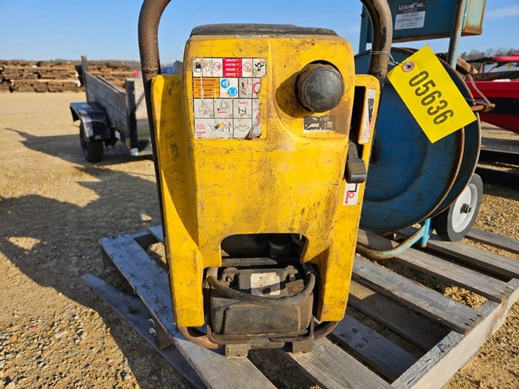 #5636-•-wacker-neuson-jumping-jack-tamper-image-9