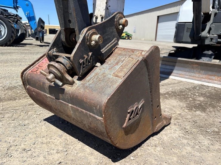 2022-bobcat-e35-image-12