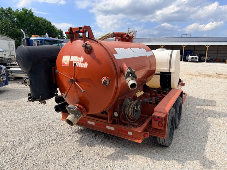 2004-ditch-witch-fx30-image-5