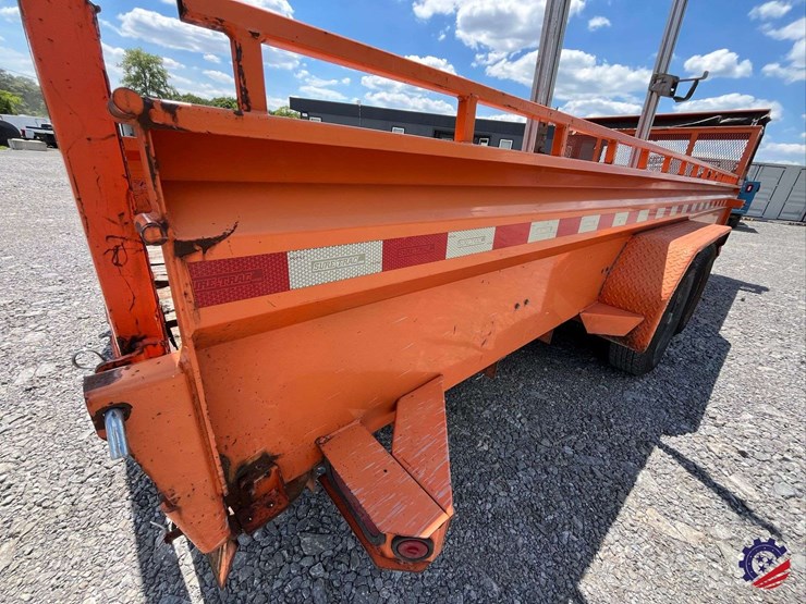 2015-sure-trac-t/a-landscaping-tag-trailer-image-24