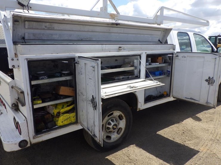 2011-chevrolet-2500-image-9