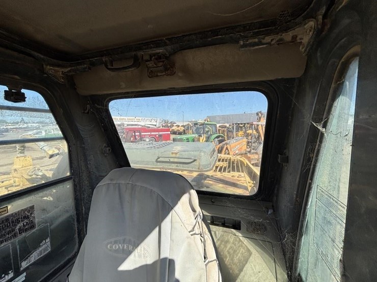 komatsu-pc200-l-image-38