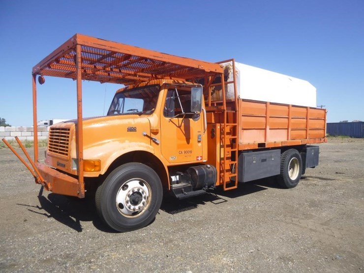 1997-international-4900-image-2