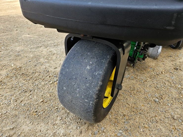 john-deere-2500e-image-16