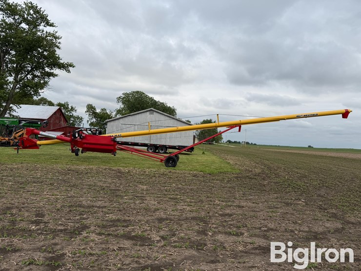 westfield-mkx-10-63-swing-away-hopper-grain-auger-image-8