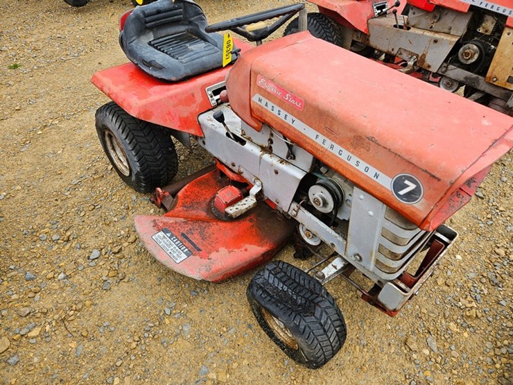 massey-ferguson-7-image-7