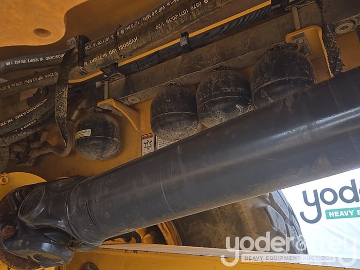 2021-volvo-a25g-image-31
