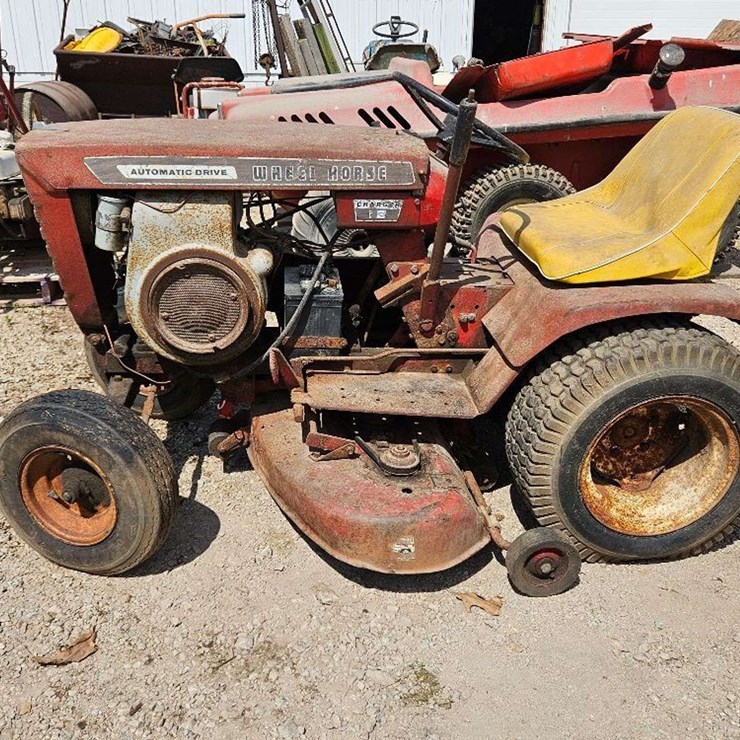 WHEELHORSE CHARGER 12