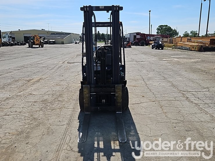 2002-komatsu-fg30sht-12-image-9