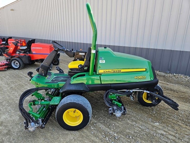 john-deere-6080a-image-2
