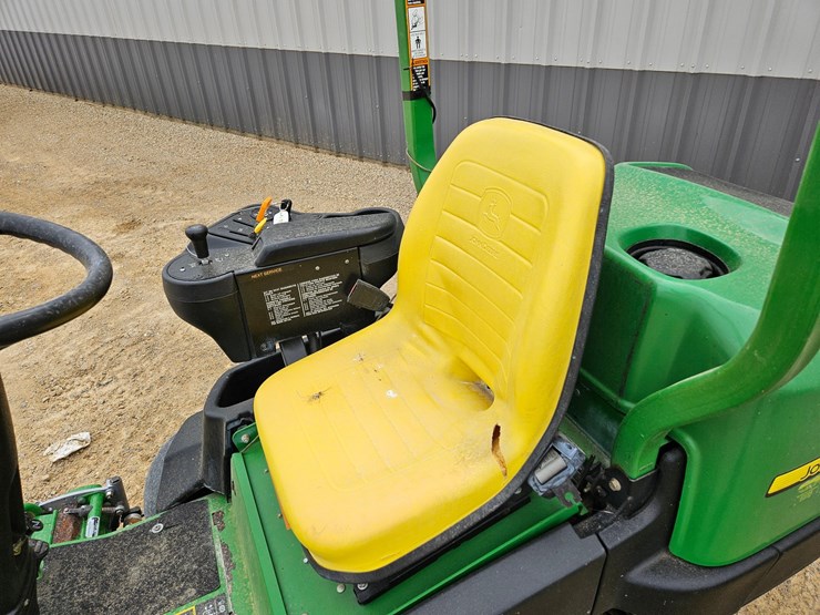 john-deere-2500e-image-20