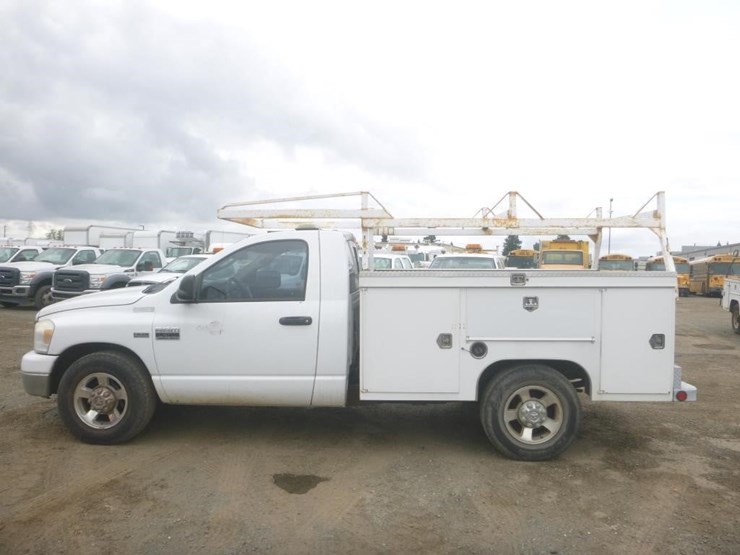 2008-dodge-2500-image-5