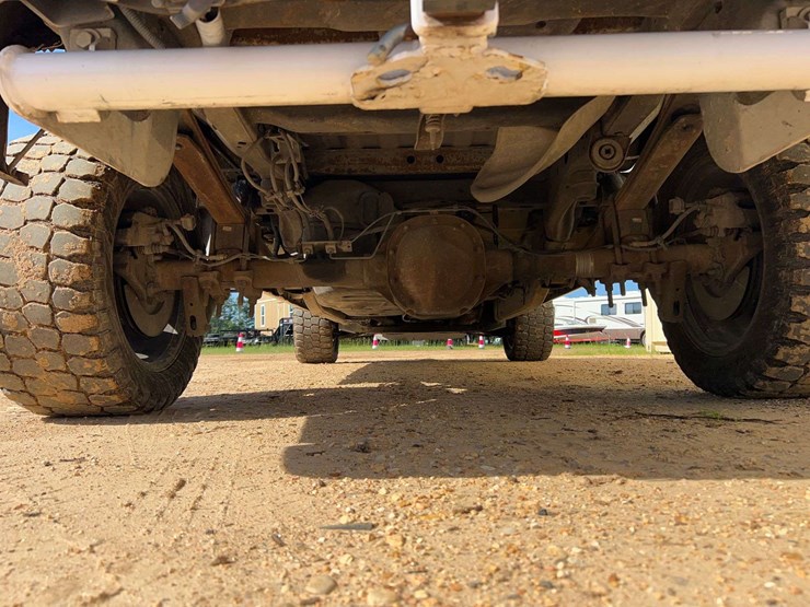 2010-ford-f150-xlt-image-8