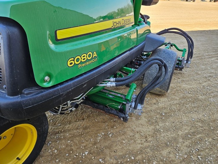 john-deere-6080a-image-17