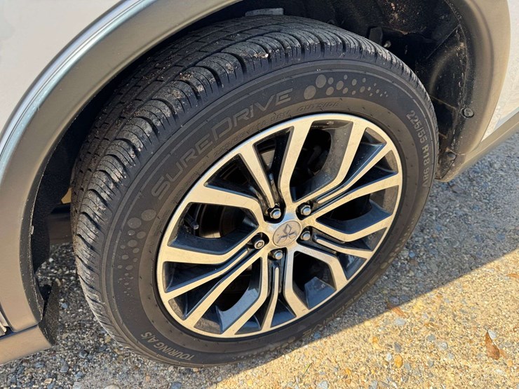 2018-mitsubishi-outlander-image-26