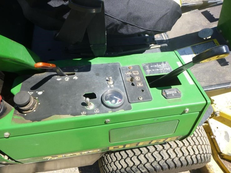 john-deere-f935-image-17