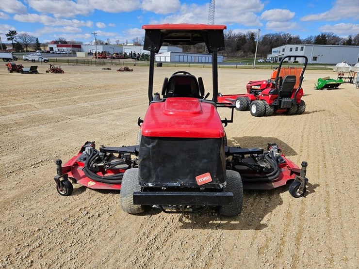 #5050-•-toro-ground-master-4000d-wide-area-mower-image-4