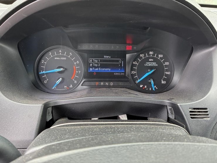 2019-ford-explorer-police-interceptor-image-16