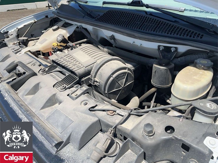 2016-gmc-3500-image-24