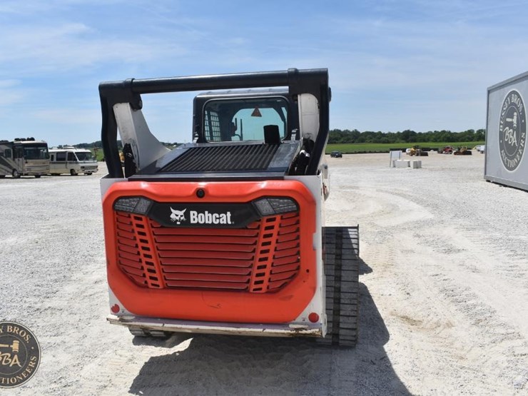 2023-bobcat-t76-image-16