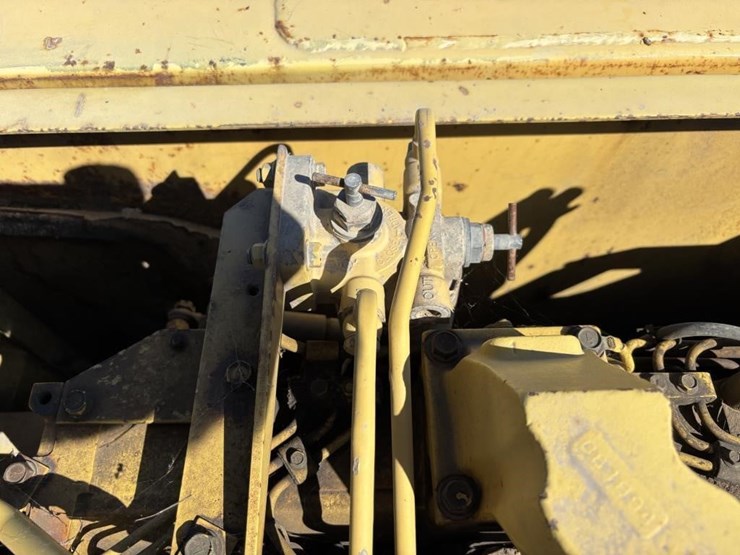 komatsu-pc200-l-image-66