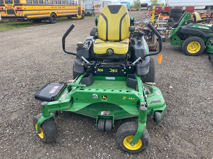 2018-john-deere-z915b-image-2