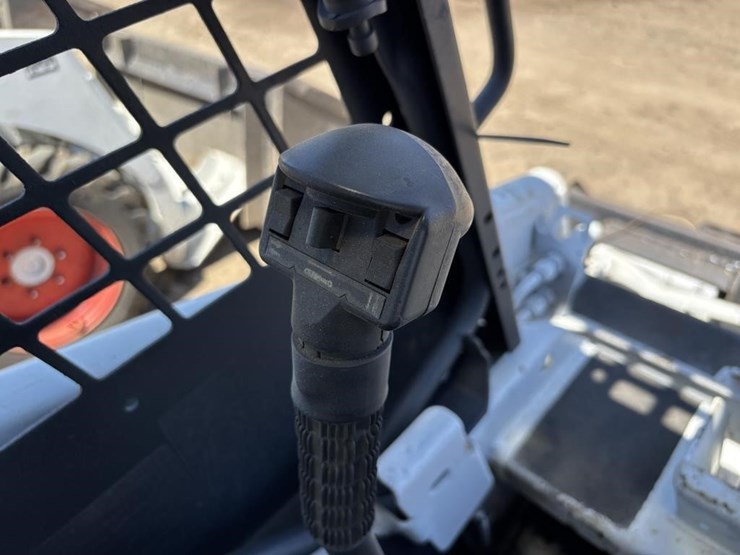 bobcat-463-image-20