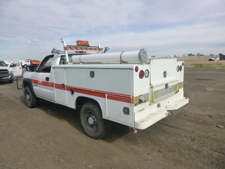 2007-chevrolet-2500-image-5