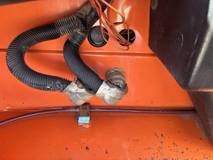 2005-jlg-g6-42a-image-37