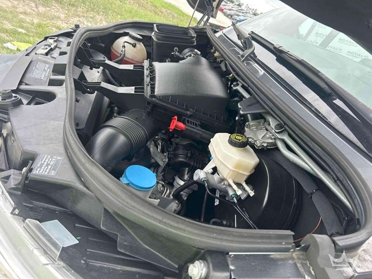 2021-mercedes-benz-sprinter-4500-image-7