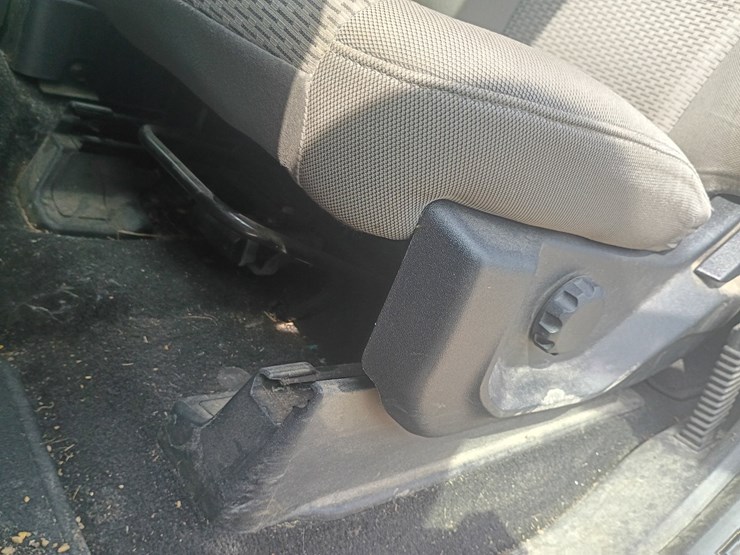 2018-ford-f150-image-32