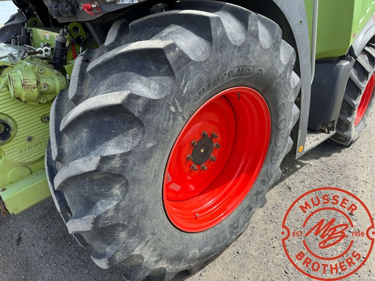 2014-claas-jaguar-970-image-112