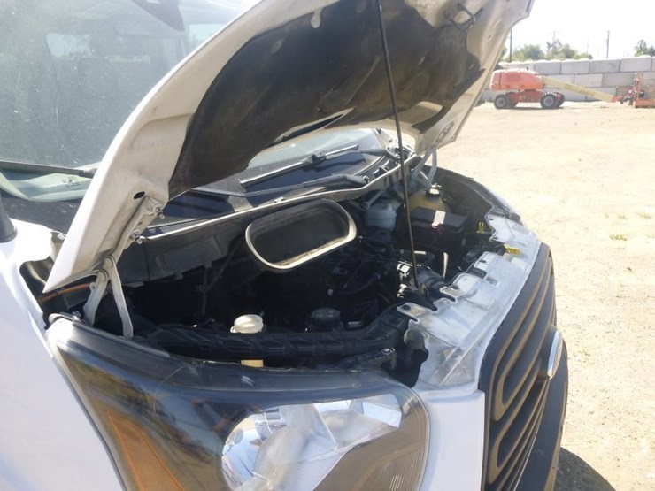 2019-ford-transit-image-25