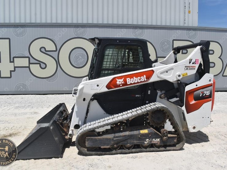 2023-bobcat-t76-image-11