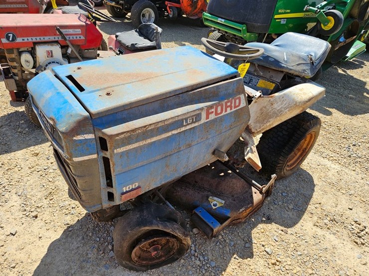 ford-100-image-1