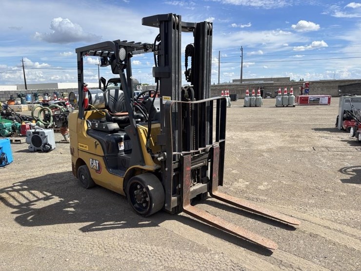 2020-caterpillar-2c6000-image-2
